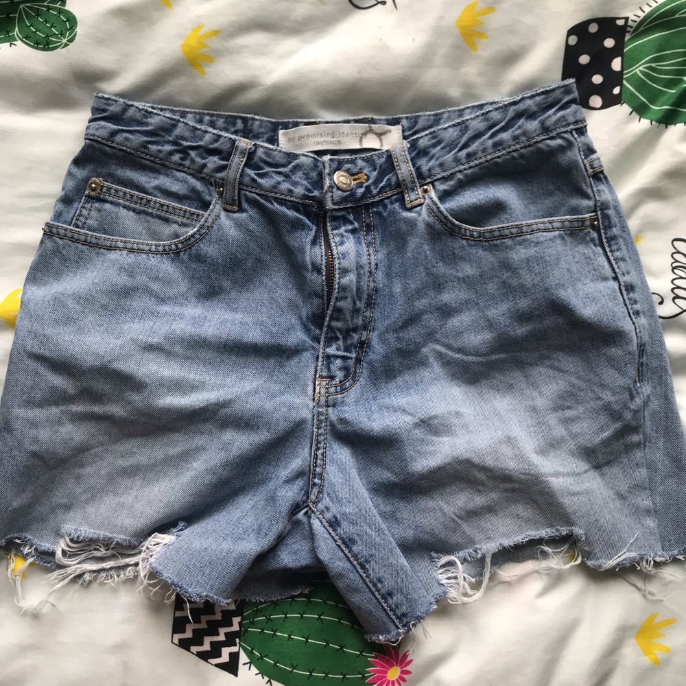 Mom jean shorts!!